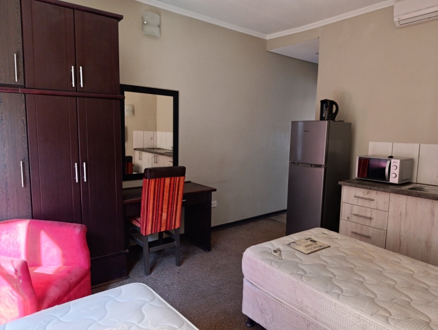 1 Bedroom Property for Sale in Vredenhof Sh Free State